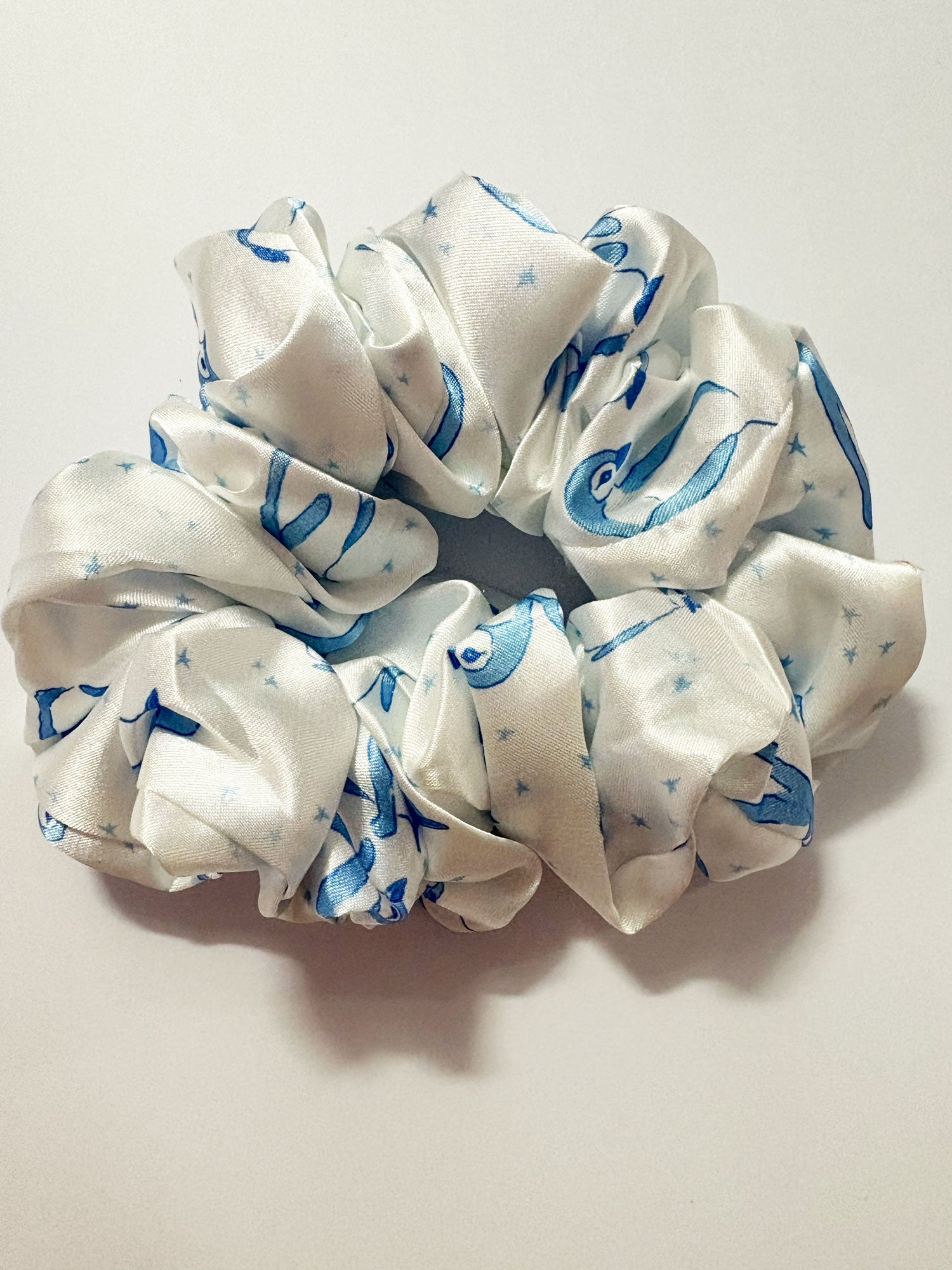Pengiun-Pals-Scrunchie.jpg